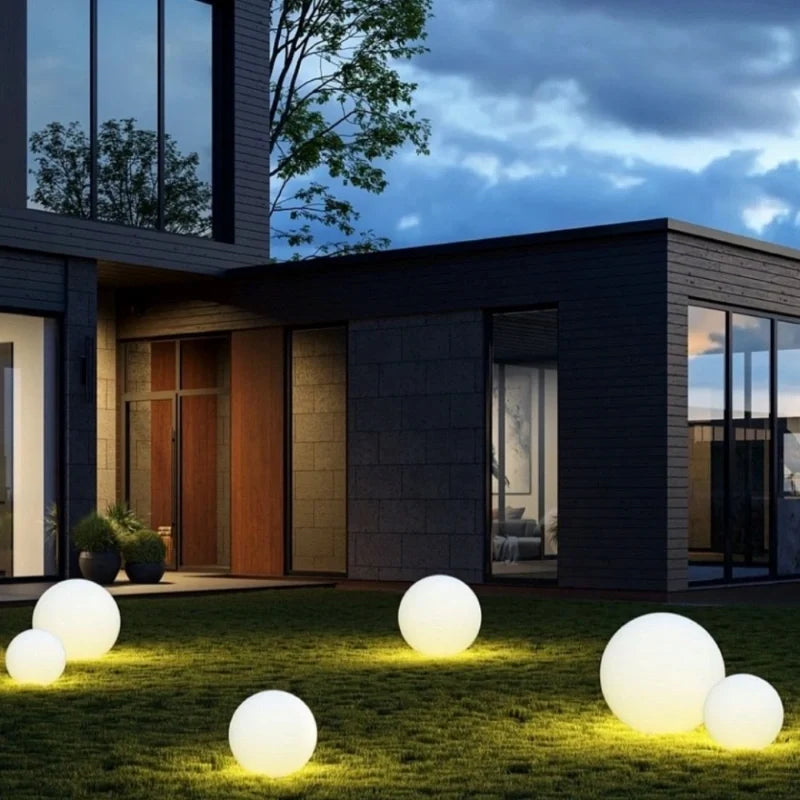 Lampe de jardin sphérique LED Norra Maison