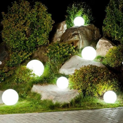 Lampe de jardin sphérique LED Norra Maison