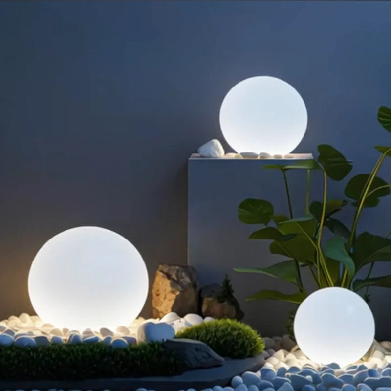 Lampe de jardin sphérique LED Norra Maison