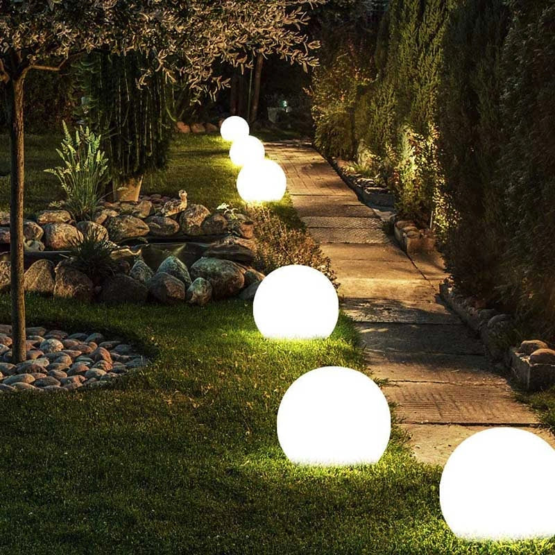 Lampe de jardin sphérique LED Norra Maison